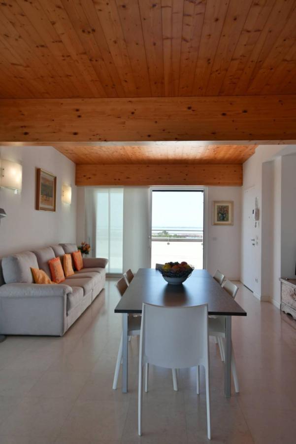 Aparthotel Alessandria Lignano Sabbiadoro Exterior photo