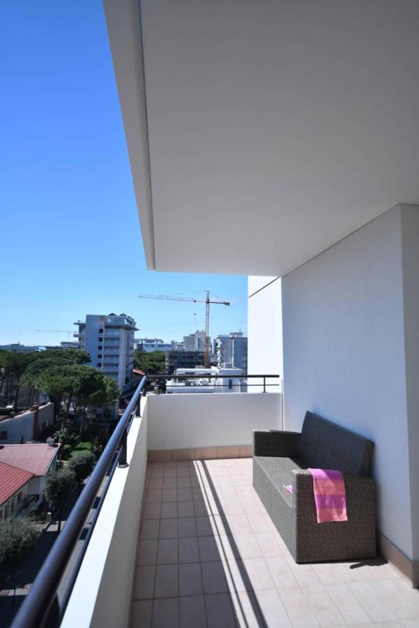 Aparthotel Alessandria Lignano Sabbiadoro Exterior photo